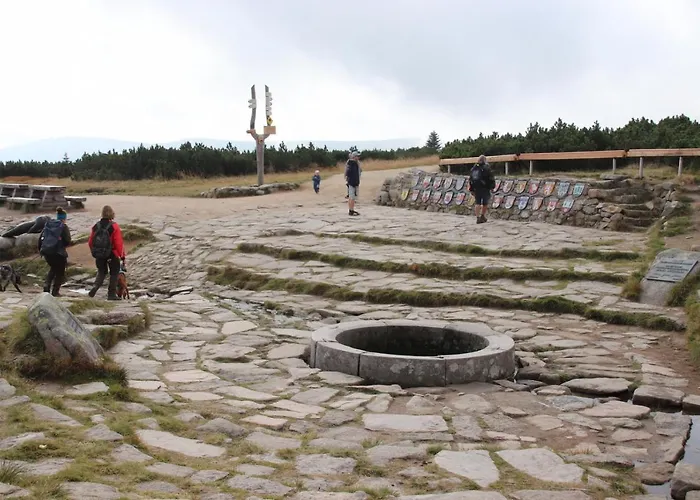 民宿 Emar 卡尔帕奇