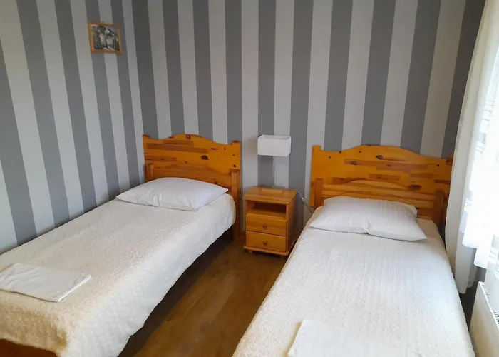 Emar منزل للإقامة